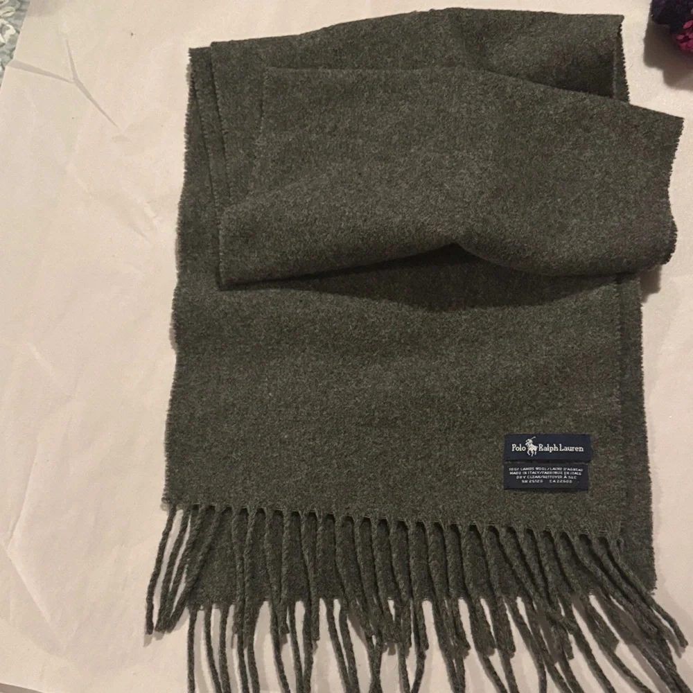 Polo by Ralph Lauren 100% Wool Dark Gray Scarf with Fringe